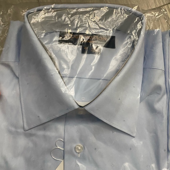 Louis Vuitton uniforms classic shirt in light blue - Picture 3 of 4